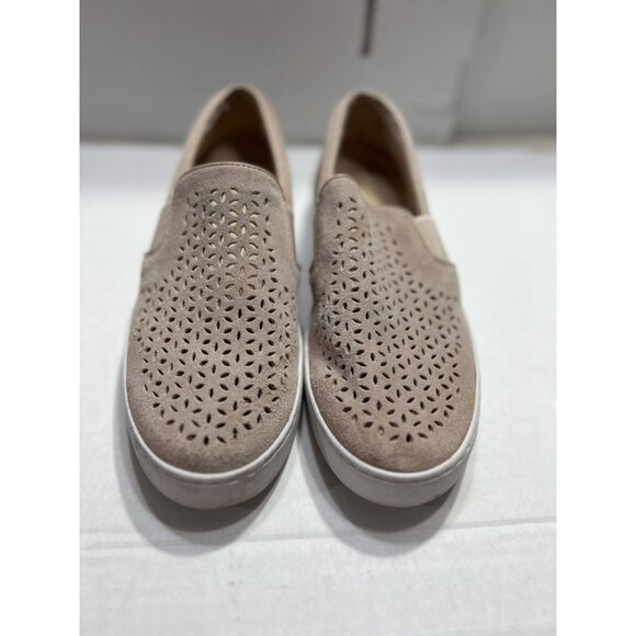 Vionic Kani Laser perforated design shoes women size 7 - Picture 2 of 9